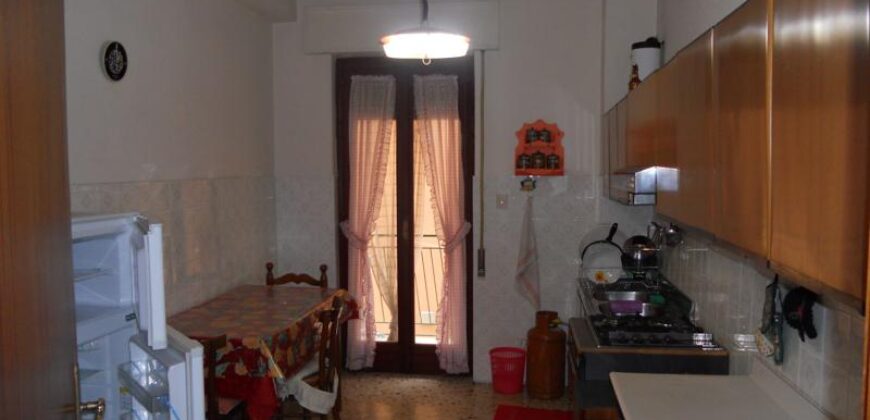 Termini Imerese: appartamento via  Del Mazziere