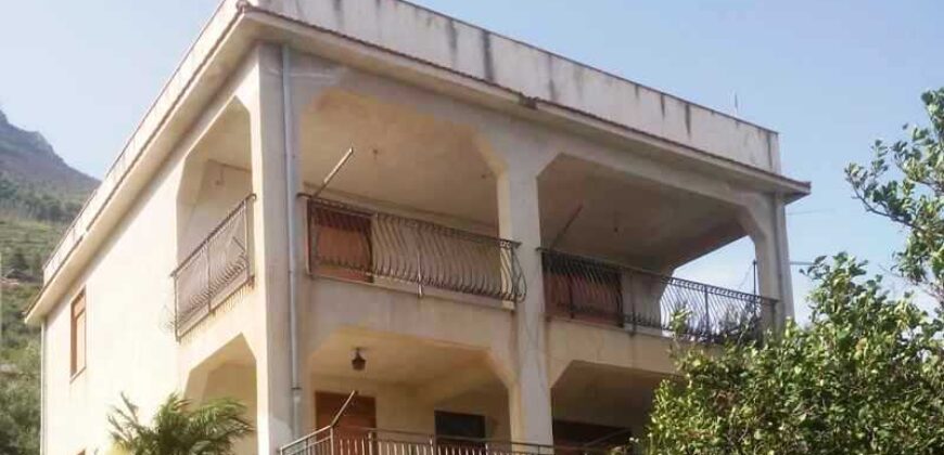 Termini Imerese: villa contrada Cozzo Imperatore