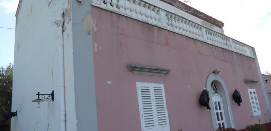 Termini Imerese: villa via libertà