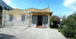 Termini Imerese: villetta contrada Piraino