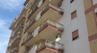 Termini Imerese: appartamento via  Bevuto