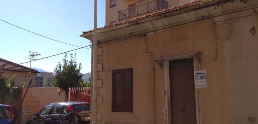 Termini Imerese:casa indipendente via Monachelle