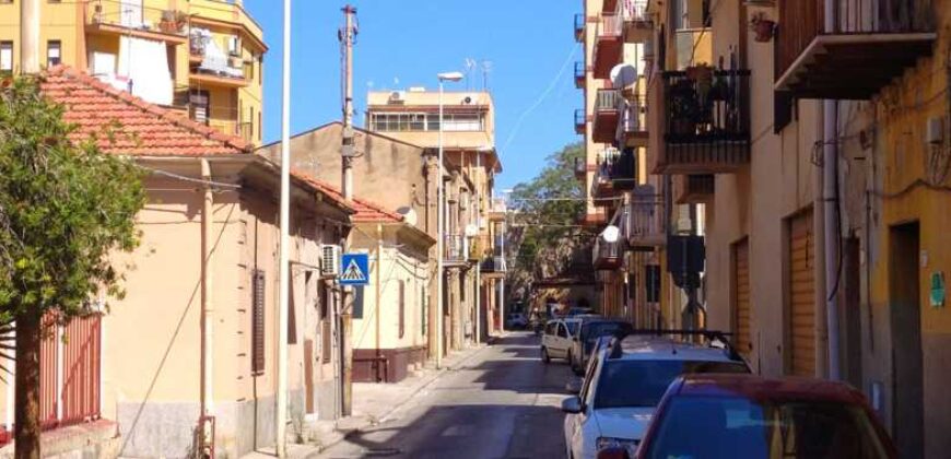Termini Imerese:casa indipendente via Monachelle