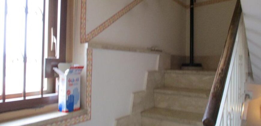 Termini Imerese:palazzina via Selva Sales