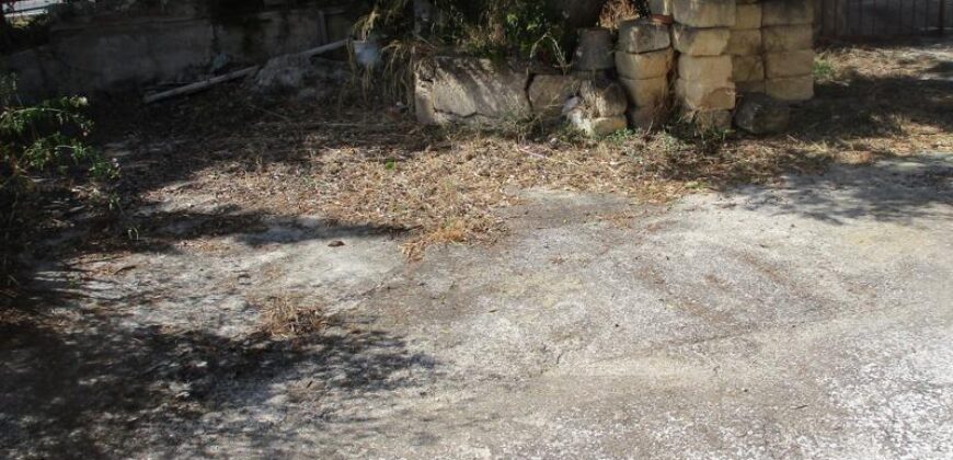 Termini Imerese: terreno-casetta contrada Brucato