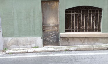 Termini Imerese: magazzino via Porta Caricato