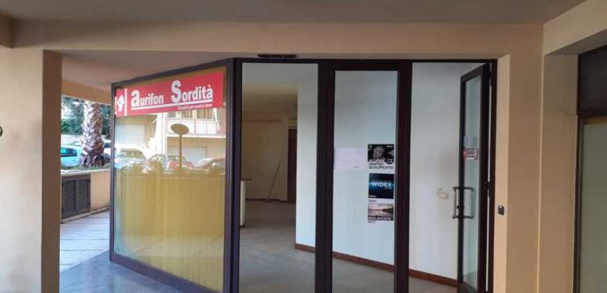 Cefalù: Immobile commerciale largo di Belgioioso