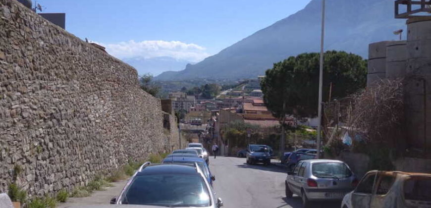 Termini Imerese: casa indipendente via Montagna