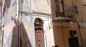 Termini Imerese: appartamento via Cappuccini