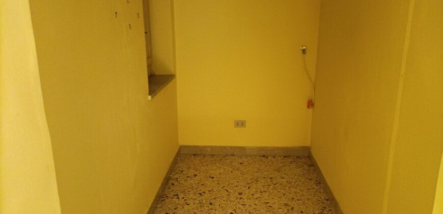 Termini Imerese: palazzina via Nivaloro
