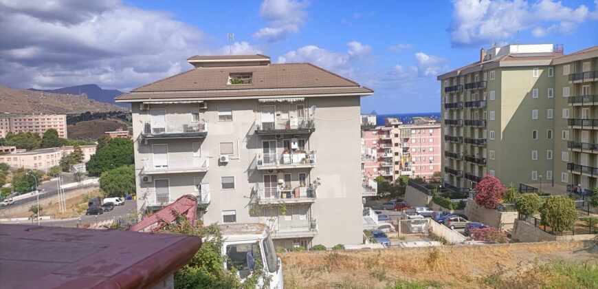 Termini Imerese: appartamento via Bevuto