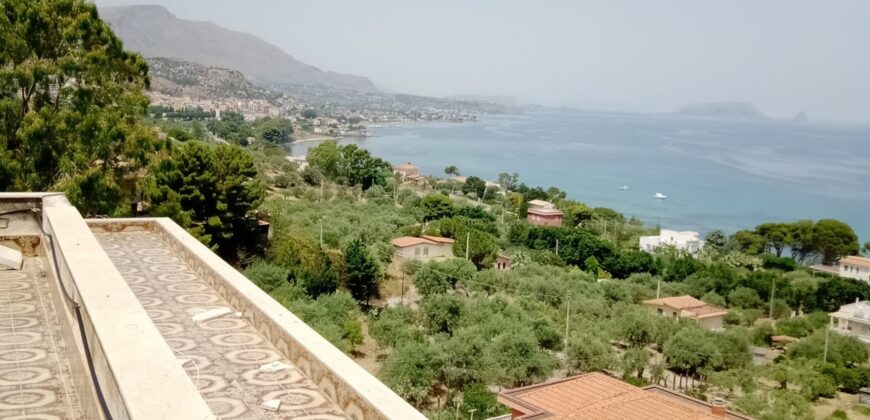 Termini Imerese: appartavilla contrada Ginestra