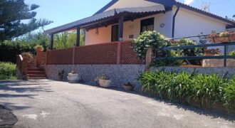 Termini Imerese: villetta contrada Quaranta Salme