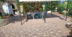 Termini Imerese: villetta contrada Quaranta Salme