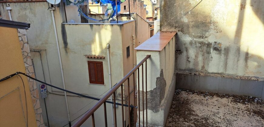 Termini Imerese: casa indipendente  via Pagliere