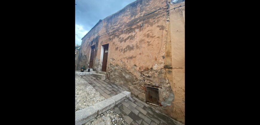 Termini Imerese:casa indipendente via Madonna Bella