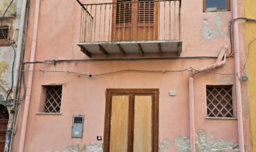 Termini Imerese:casa indipendente via Alfredo la Manna