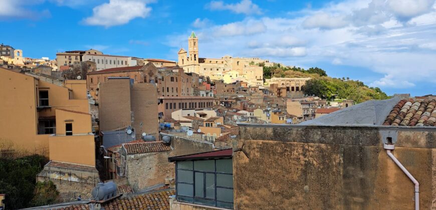 Termini Imerese: casa indipendente via Oratorio