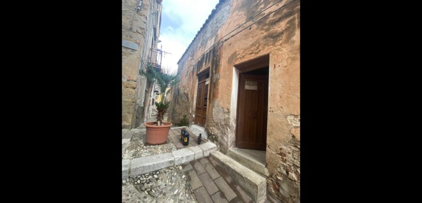 Termini Imerese:casa indipendente via Madonna Bella