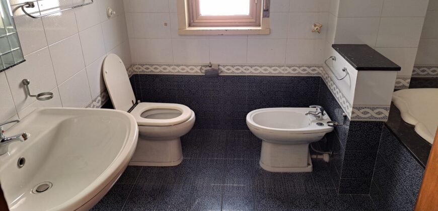 Termini Imerese:appartamento duplex via Mommasala