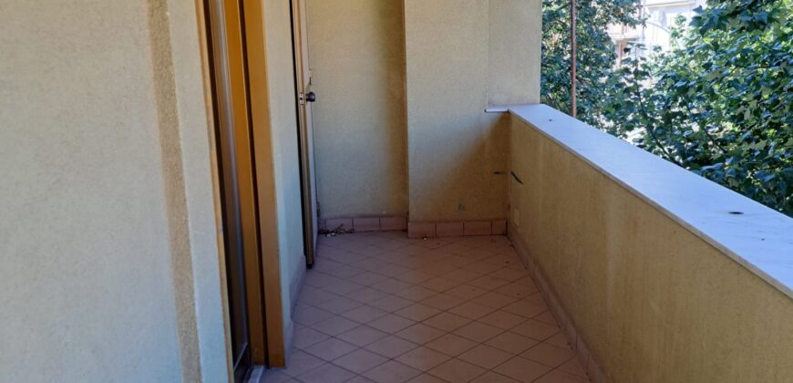 Termini Imerese:appartamento duplex via Mommasala