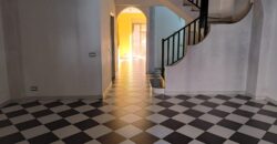 Termini Imerese:appartamento duplex via Mommasala