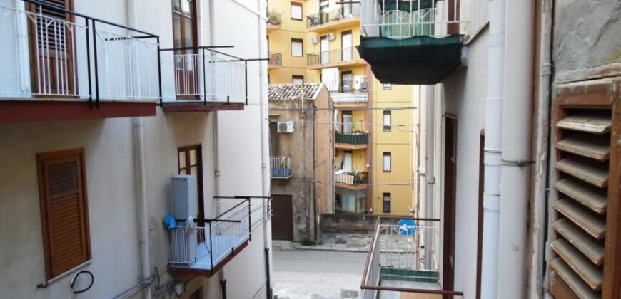 Termini Imerese: casa indipendente via Gatto