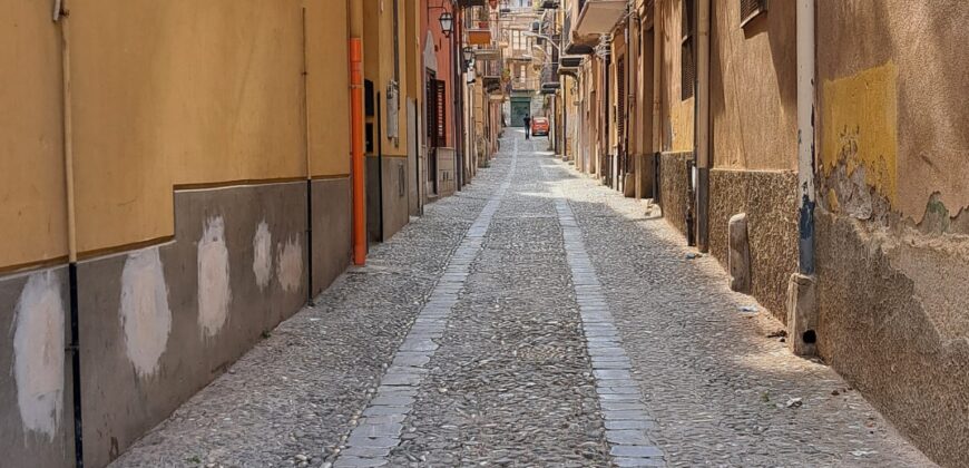 Termini Imerese: appartamento via San Filippo