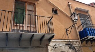 Termini Imerese: appartamento via Gregorio Ugdulena