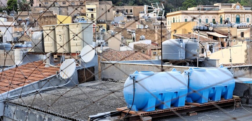 Termini Imerese: casa indipendente  via  Galera