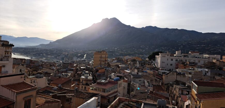 Termini Imerese: casa indipendente via Masso