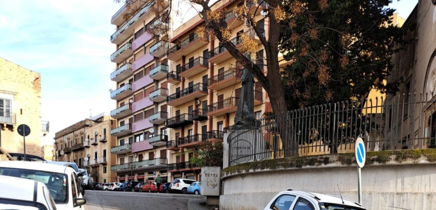 Termini Imerese: casa indipendente via Masso