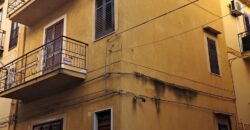 Termini Imerese: casa indipendente  via Giacinto Lo Faso
