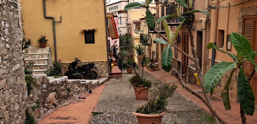 Termini Imerese: casa indipendente via Dell’Annunziata