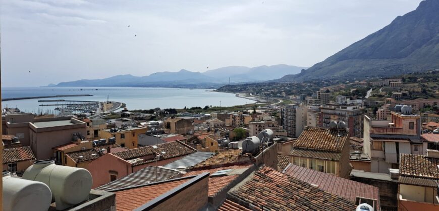 Termini Imerese: abitazione via Modestia