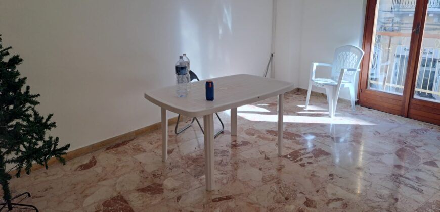Termini Imerese: appartamento via Vittorio Amedeo