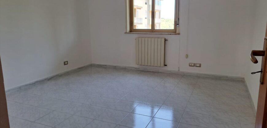 Termini Imerese: appartamento via Pietro Nenni