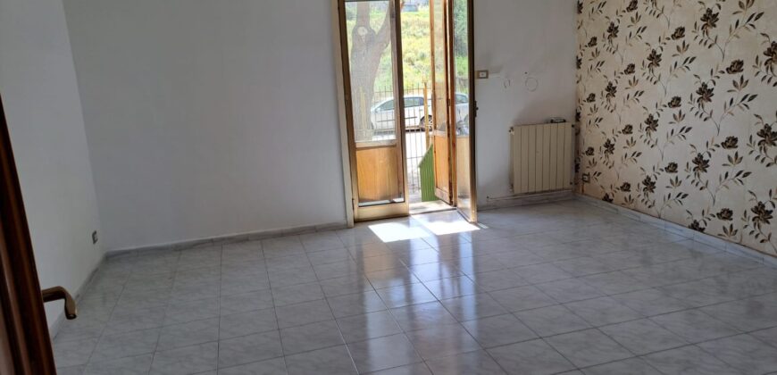Termini Imerese: appartamento via Pietro Nenni