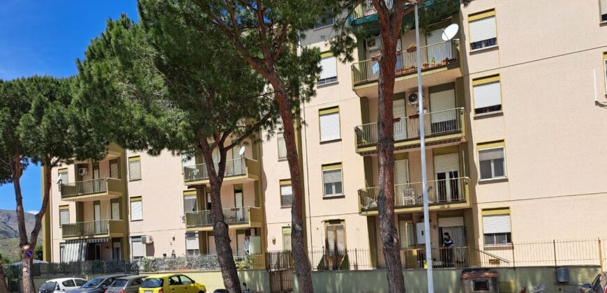 Termini Imerese: appartamento via Pietro Nenni