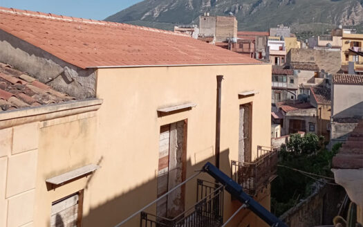 Termini Imerese: appartamento via Gregorio Ugdulena
