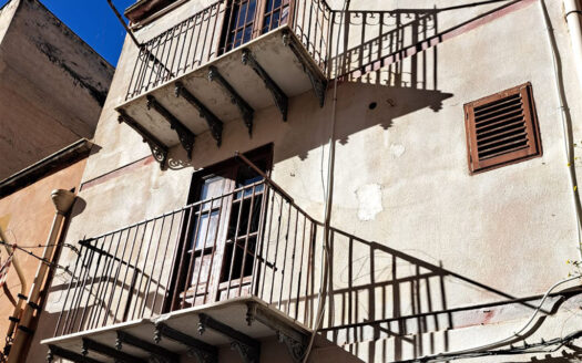 Termini Imerese: casa indipendente via Masso