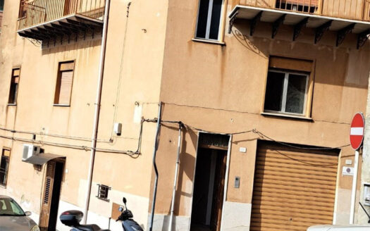 Termini Imerese: casa indipendente via Monachelle