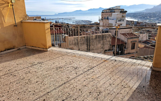 Termini Imerese: casa indipendente via Masso 6