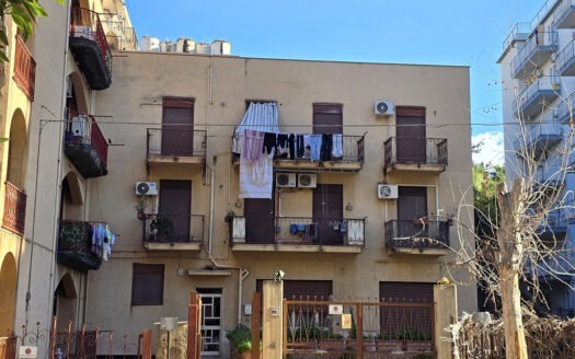 Termini Imerese: appartamento via Magistrati Falcone e Borsellino