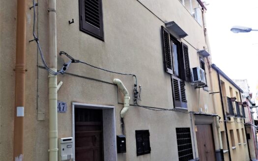 Termini Imerese:appartamento via Scopari
