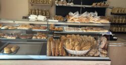 Campofelice di Roccella : attività commerciale Piazza Croce