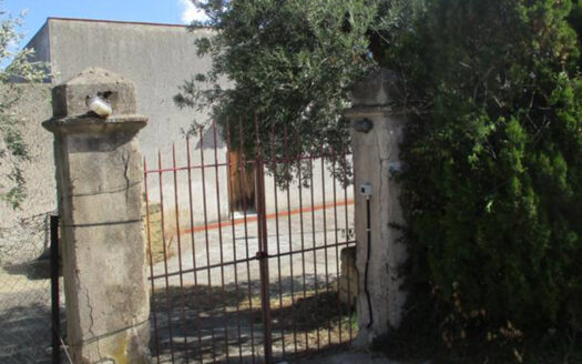 Termini Imerese: terreno-casetta contrada Brucato