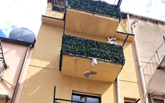 Termini Imerese: casa indipendente via Arezzo