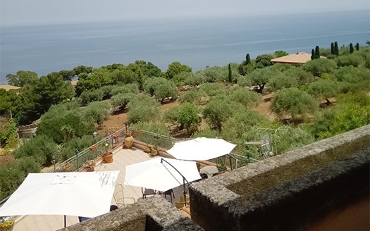 Termini Imerese: appartavilla contrada Ginestra