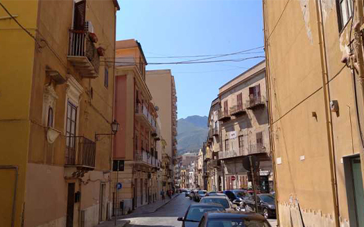Termini Imerese: immobile commerciale Corso Umberto e Margherita